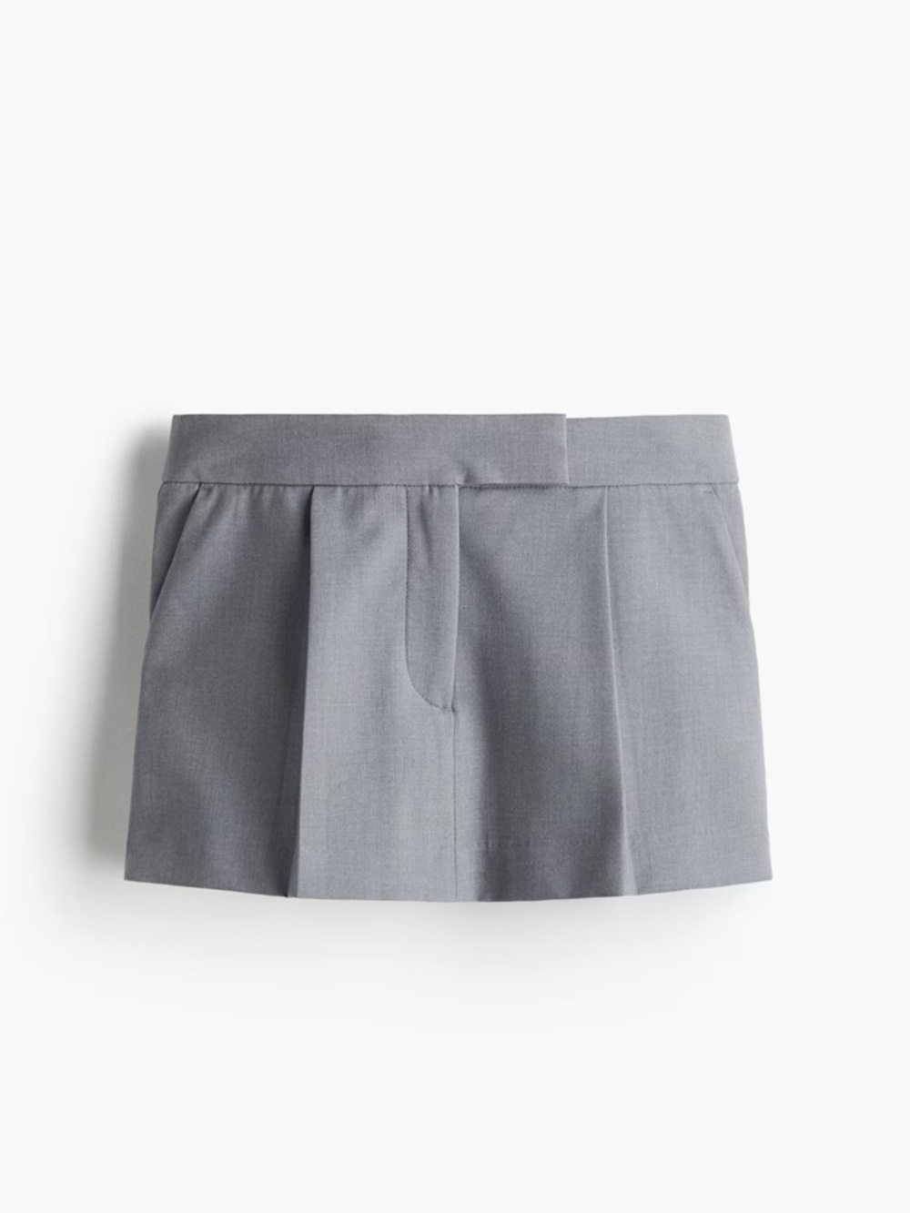 H&M Light Gray Pleated Mini Skort